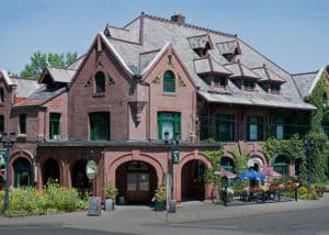 Photo of the Royal Arcanum Building represents businesses in the Directory.